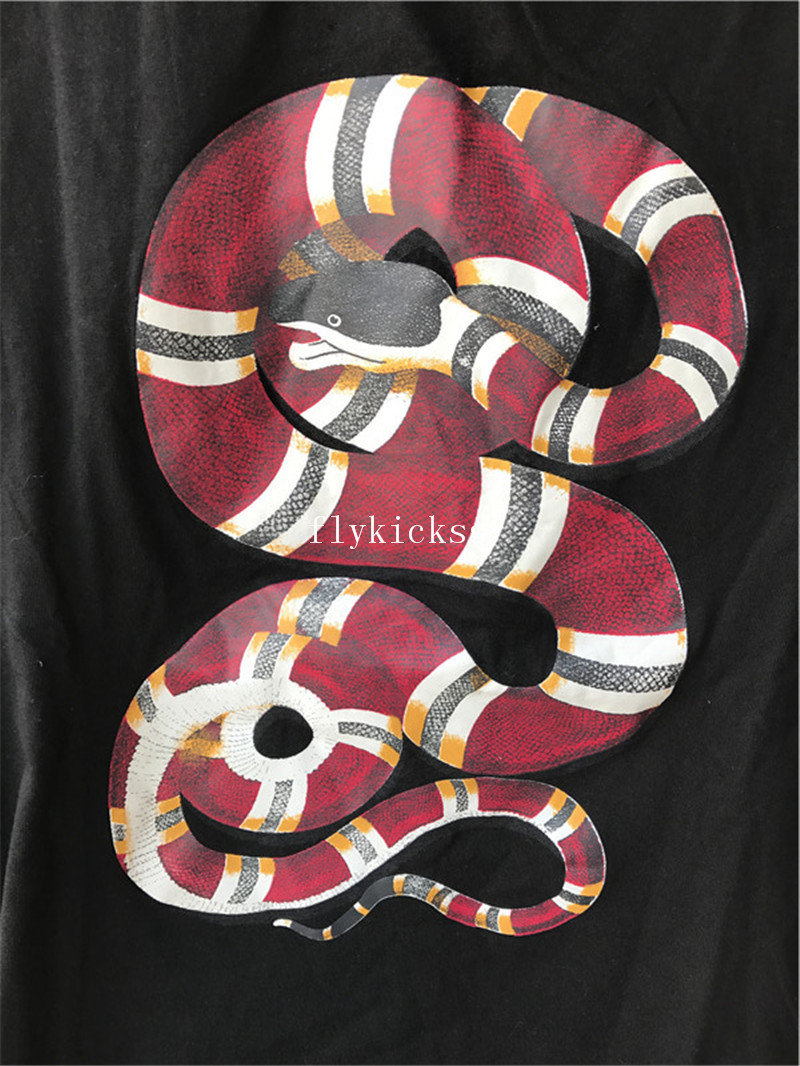 GC Tshirt Black Snake Patten